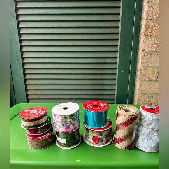 News Assorted Christmas Ribbon - Picture 1 of 9